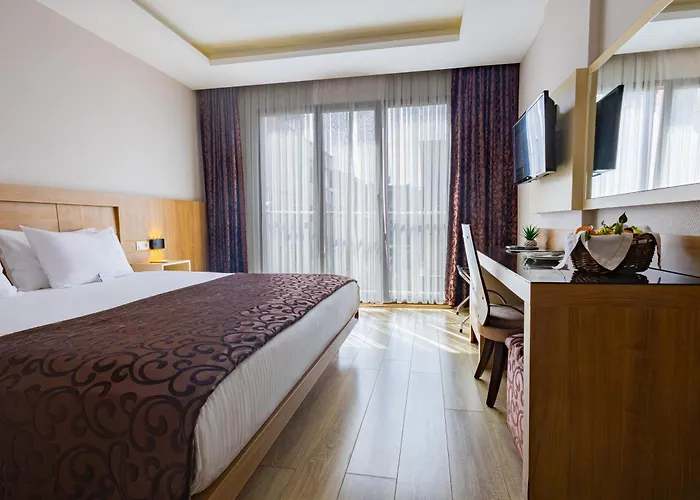 Deluxe Single Room
